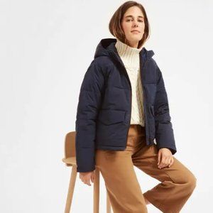 Everlane – Short Puffer Jacket